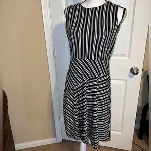 🐧 Banana Republic Dress 🐼